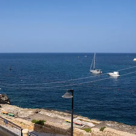 Apartment Sea-view In Marsalforn