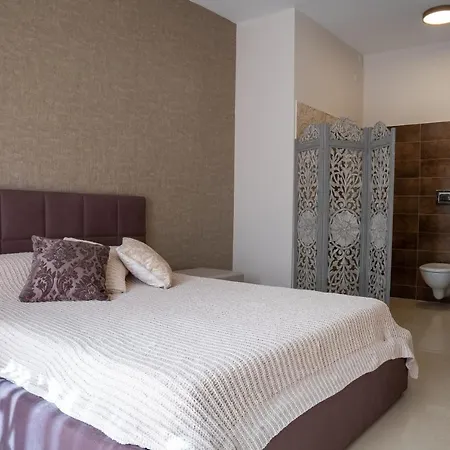 Sea-view In Apartment Marsalforn