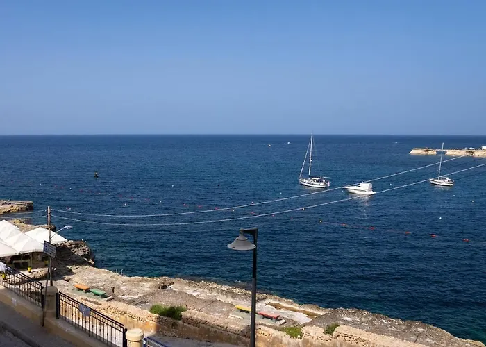 Διαμέρισμα Sea-view In Marsalforn